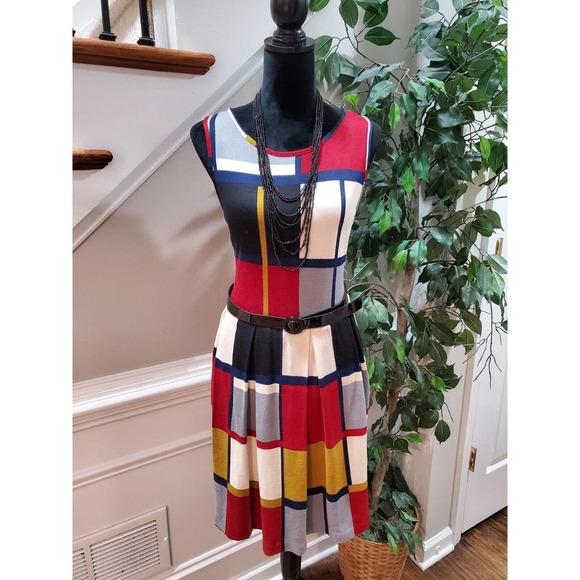 Women's Multicolor Polyester Round Neck Sleeveless Casual Knee Length Dress 10 - Picture 9 of 10